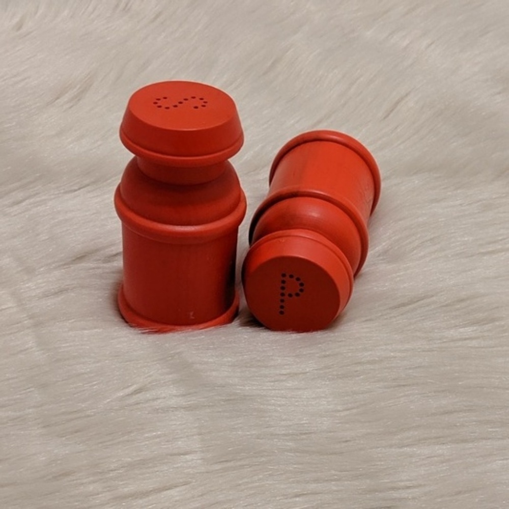 Vintage wooden salt and pepper shakers.